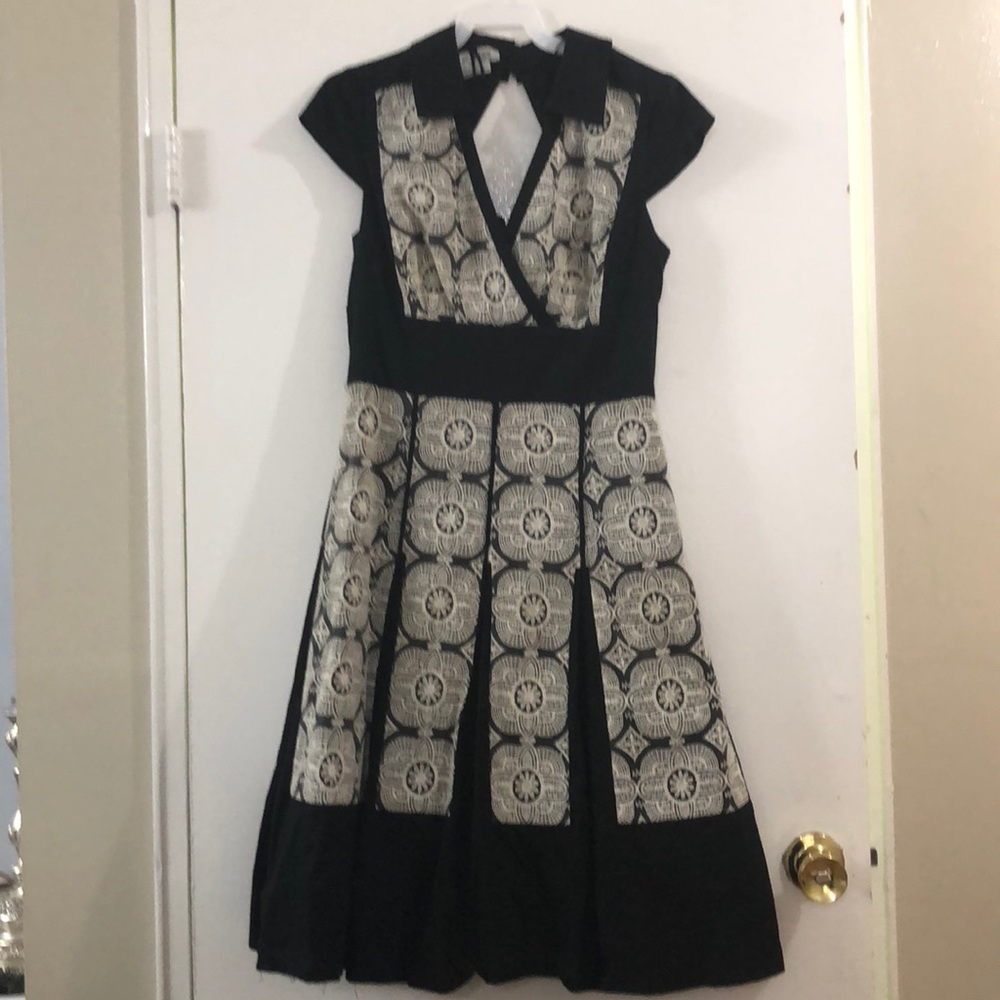 Stunning black dress